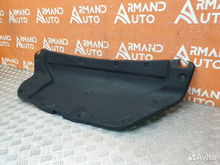 Обшивка крышки багажника Toyota Camry 8 XV70