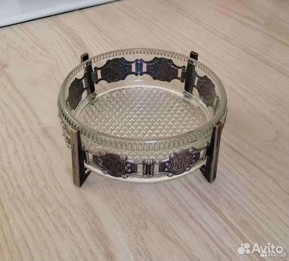 Конфетница