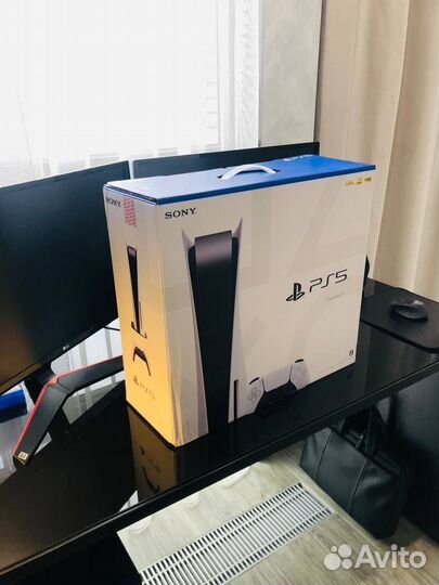 Sony Playstation 5 (новая, с дисководом) CFI-1200A