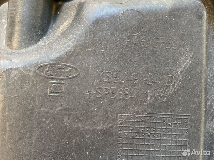 Коллектор YS6U-9424-DA Ford Fiesta 1,25л