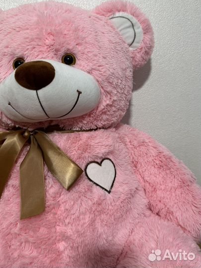 Плюшевый медведь розовый