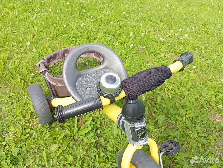 Детский трехколесный велосипед бу