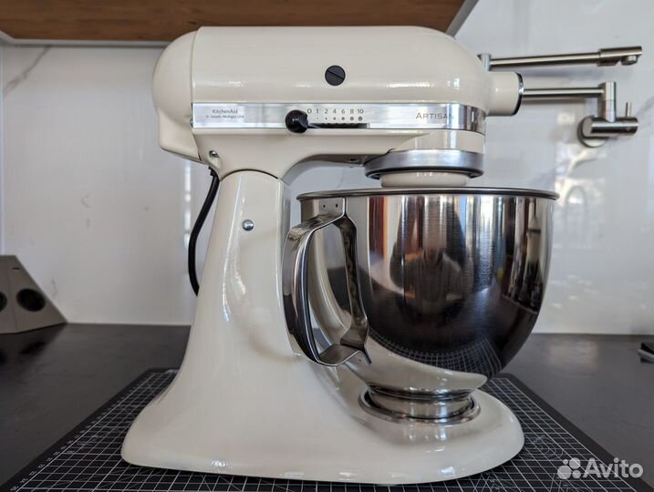 Планетарный миксер KitchenAid Artisan 4.8L