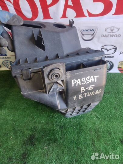 Корпус воздушного фильтра Audi A4 B5 1.8 APU 1999