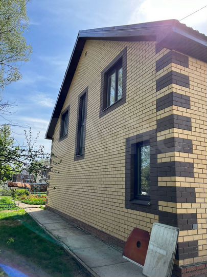 Коттедж 232 м² на участке 17 сот.