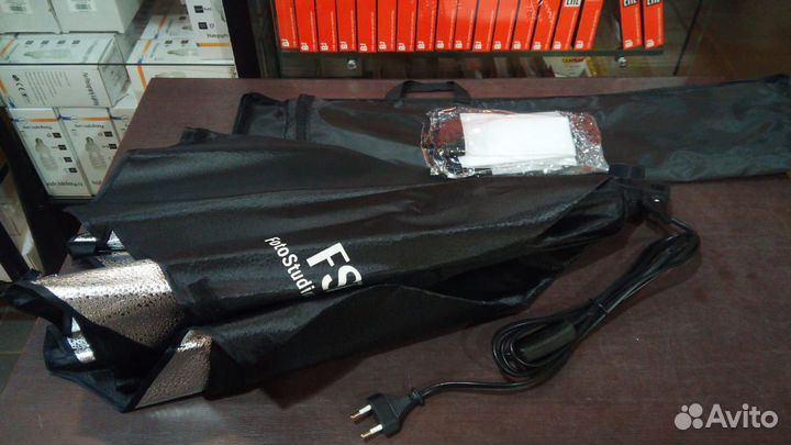 Быстрораскладной софтбокс 50x70см с патроном E27