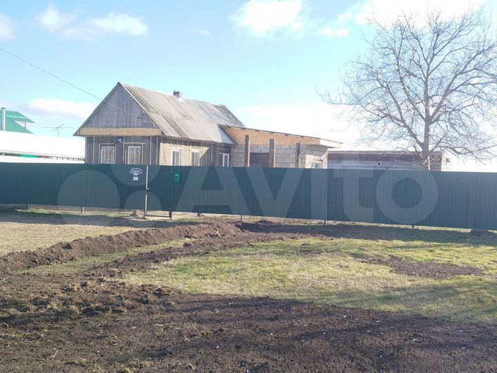 Дом 29,4 м² на участке 30 сот.