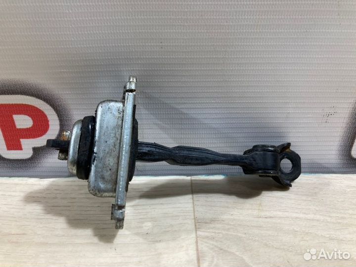 Ограничитель двери передний правый Chevrolet Epica