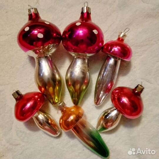 Елочные игрушки