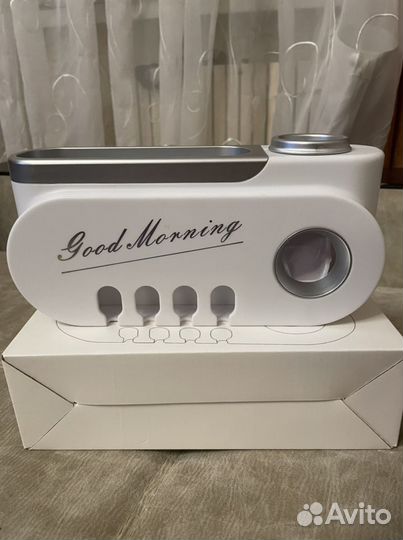 Держатель для зубных щеток и пасты