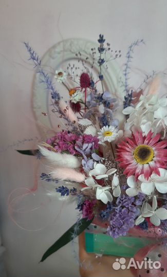 Композиция из сухоцветов