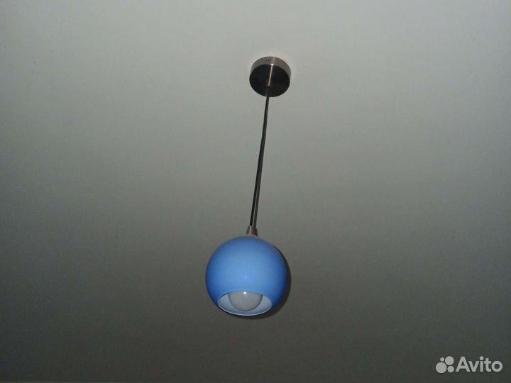 Светильники потолочные подвесные 4 шт