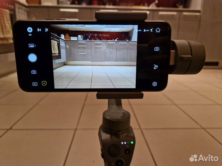 Стабилизатор DJI Osmo mobile 2