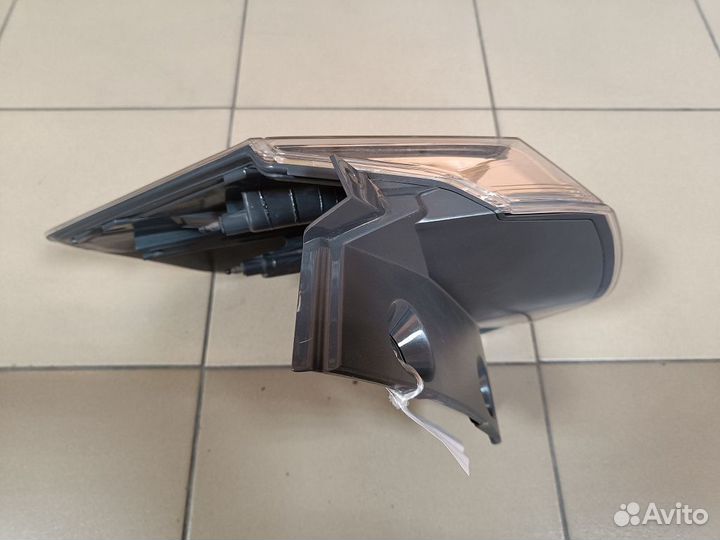 Nissan X-Trail T32 Фонарь задний наружный правый