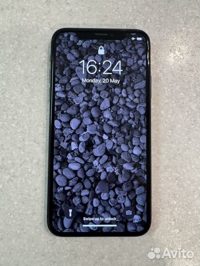 iPhone X, 64 ГБ