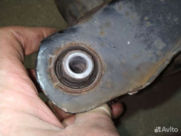 Рычаг подпружинный задний Форд Фокус 3