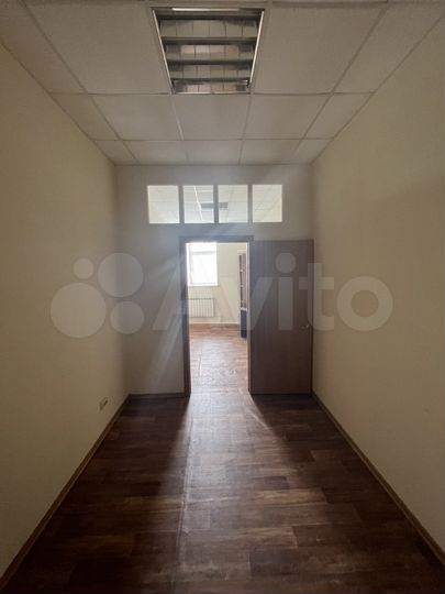 Офис, 300 м²