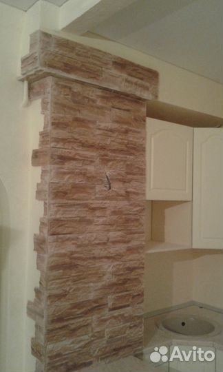 Декорирование стен искусственным камнем