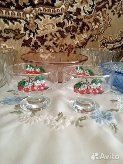 Салатники, вазочки цветное стекло СССР