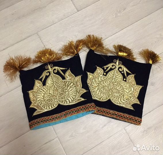 Шапочка грелка на чайник