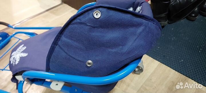 Детские санки с колесами