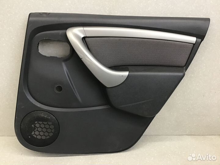 Обшивка двери задней правой Renault Duster I 2012