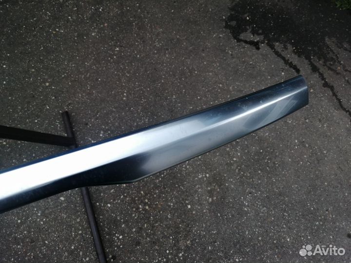 Накладка крышки багажника Range Rover Sport 2 L494