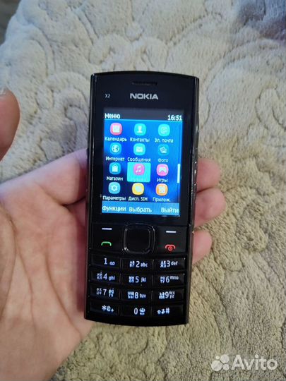 Nokia X2-02