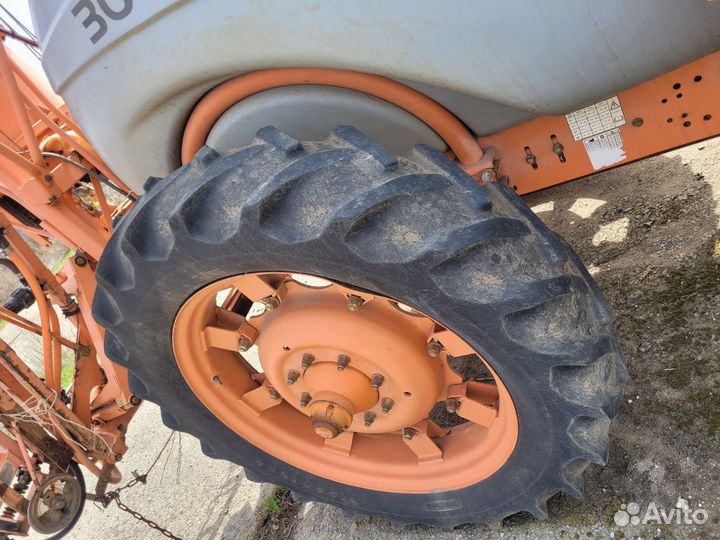 Опрыскиватель Jacto Advance 3000, 2002