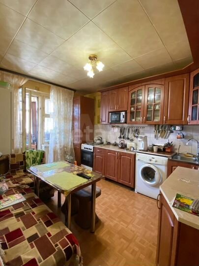 3-к. квартира, 72 м², 5/5 эт.