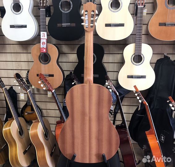 Классическая гитара Alhambra 7.800 4/4 (Испания)