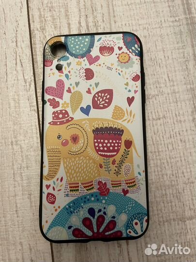 Чехлы для iPhone XR