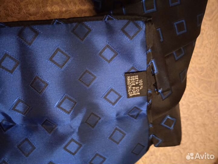 Галстук и Паше