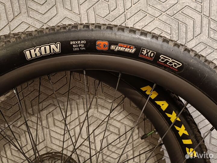 Карбоновые колеса 29 для горного велосипеда