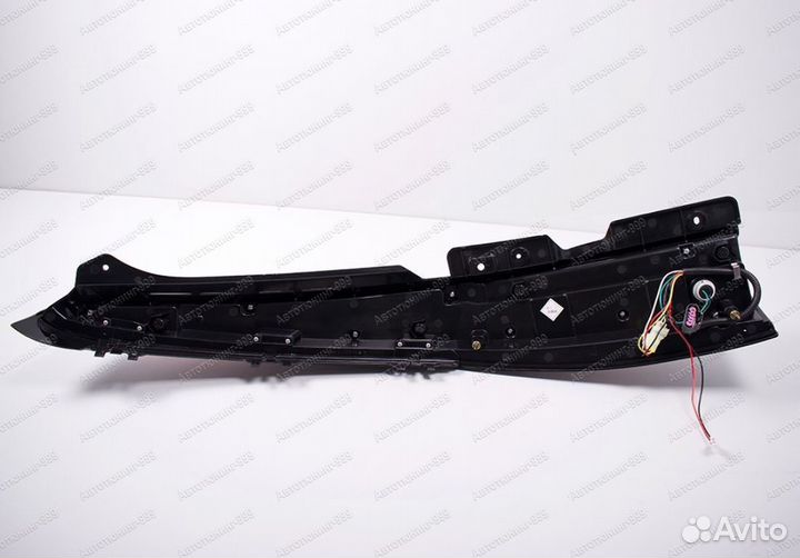 Фонари на Cadillac Escalade 2006 - 2014