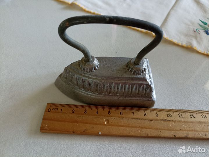 Игрушка утюг СССР