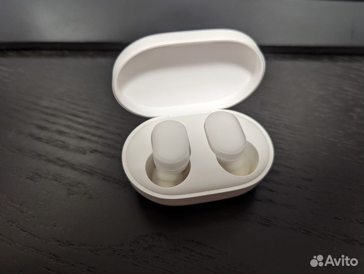 Беспроводные наушники Xiaomi Airdots
