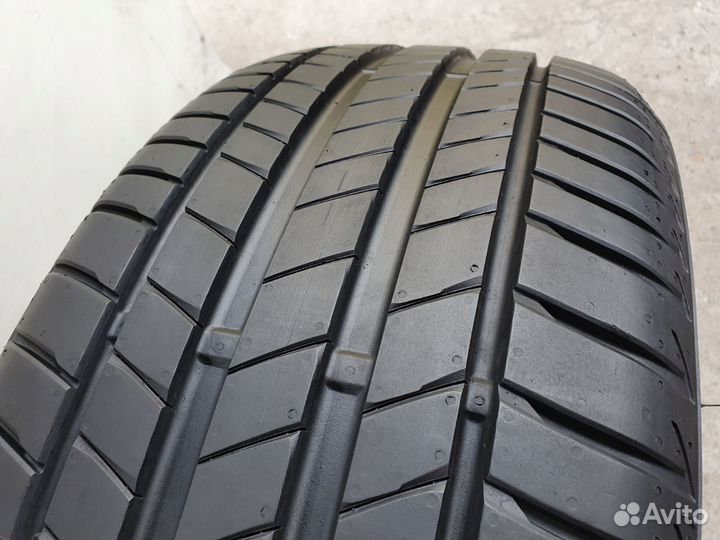 Bridgestone Turanza T005 255/40 R18 99Y