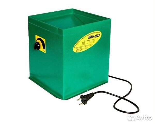 Зернодробилка-кормоизмельчитель бытовой 