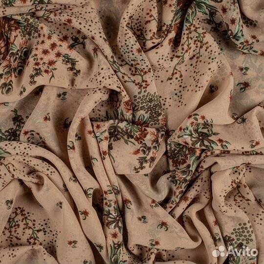 Отрез ткани шифон