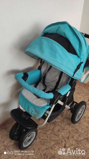 Прогулочная коляска