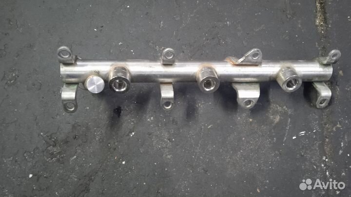 Рампа топливная Ауди Audi Q7 3,0 DCB