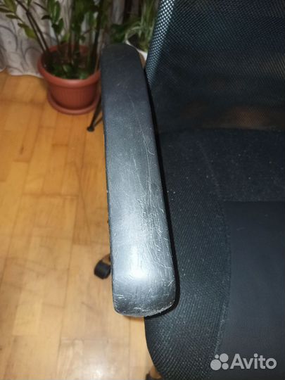 Офисное,компьютерное кресло