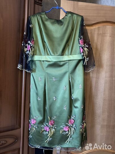 Вечернее платье