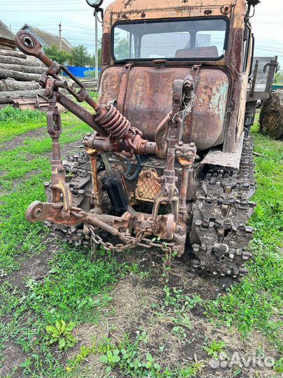 Запчасти на Дт-75