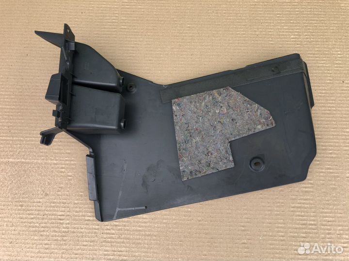 Декоративная накладка Мицубиси Кольт