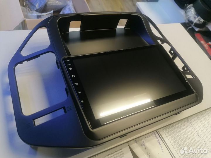 Mitsubishi pajero 3 android магнитола новая