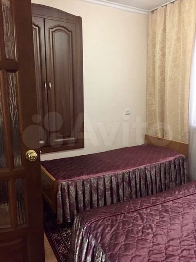 2-к. квартира, 60 м², 1/2 эт.