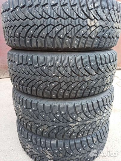 Formula Ice 215/55 R17 98T