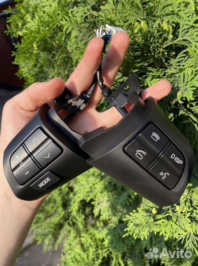 Кнопки на руль toyota corolla 150
